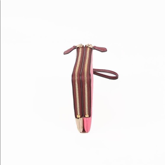 ⭐️Coach Signature Double Corner Zip Wristlet⭐️ - Picture 3 of 9
